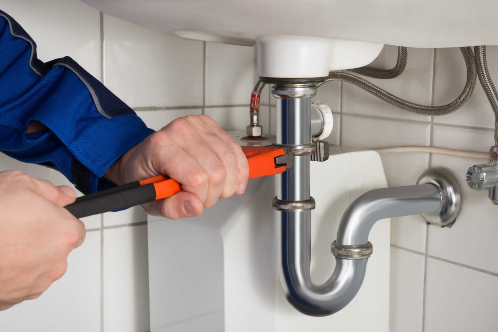 Essential Plumbing Maintenance Tips Every Homeowner Should Know…